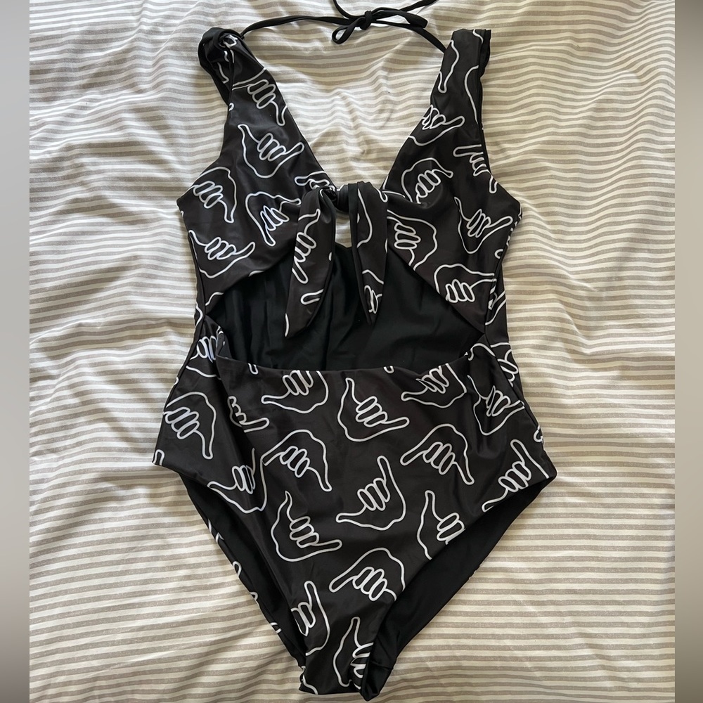 Reversible one piece bikini